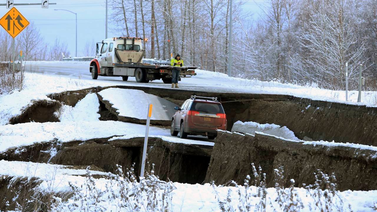 Richter Scale Records 5.9 Magnitude Earthquake in Alaska